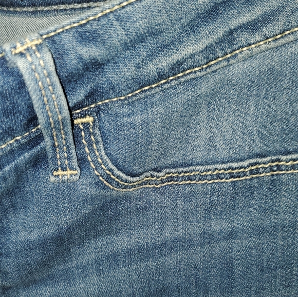 Hollister Jeans - Picture 4 of 7